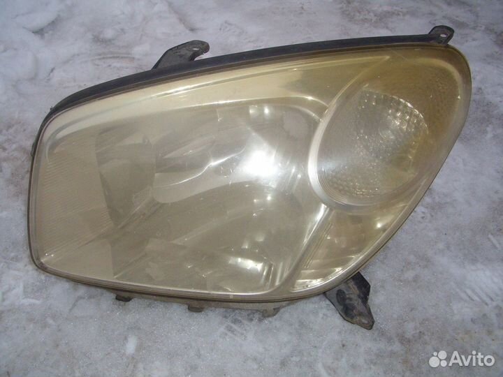 Фара левая Тойота Раф 4 с03-05г