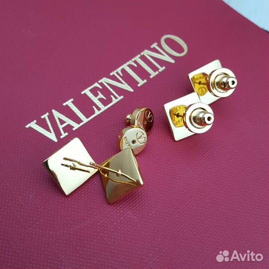 Серьги Valentino