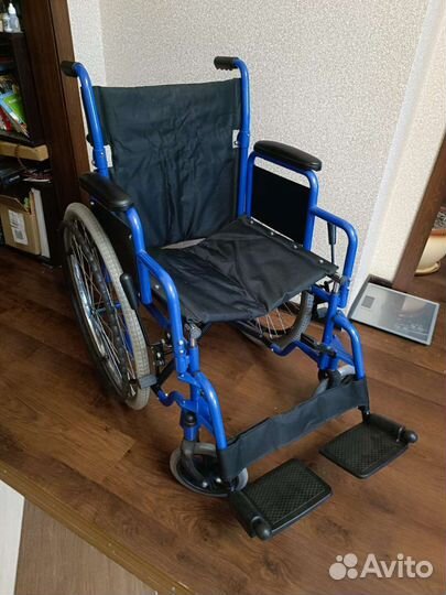 Инвалидное кресло новое