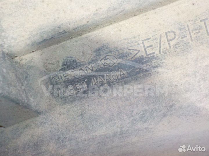 Накладка порога (наружная) Nissan Almera