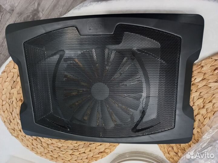 Подставка с охлаждением для ноутбука