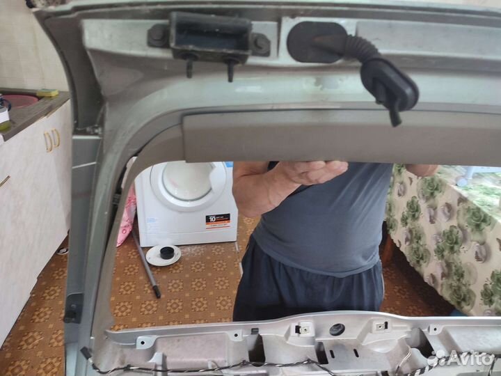 Volvo xc90 дверь серый