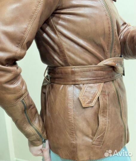 Куртка кожаная женская