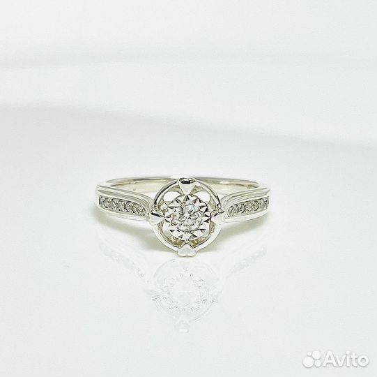 Кольцо из белого золота с бриллиантами