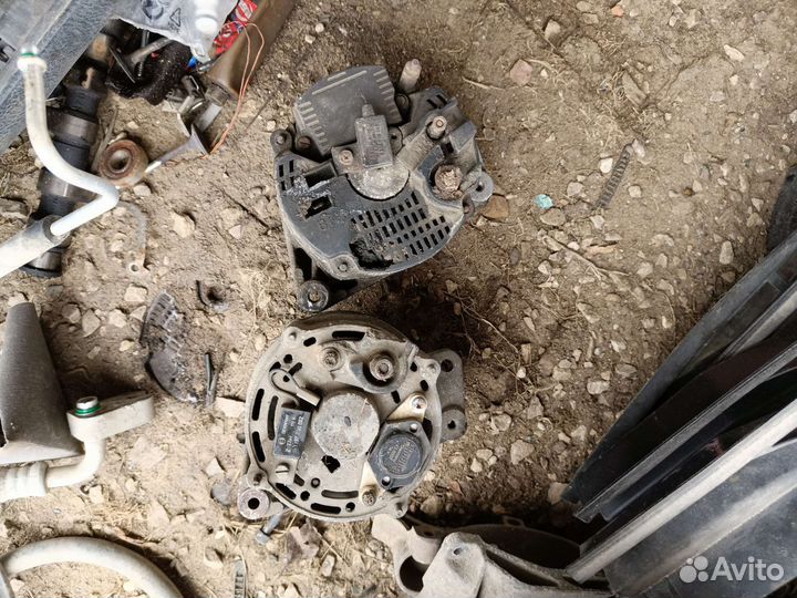 Генератор на фольксваген гольф3 пассат б3. Ауди