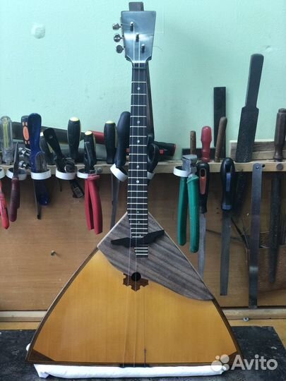 Балалайка прима мастеровая (домра)