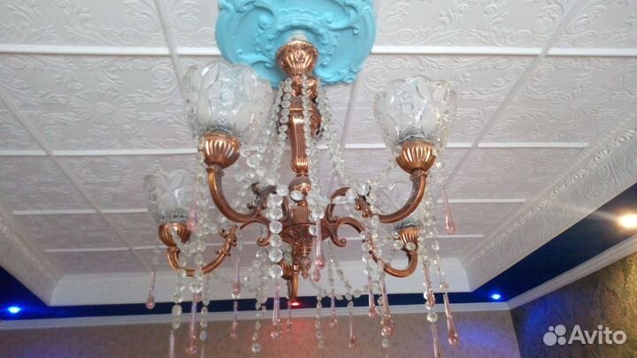 Хрустальная люстра