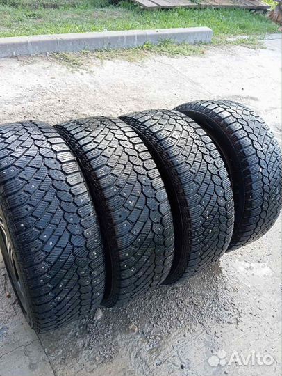 Continental ContiIceContact 215/60 R16