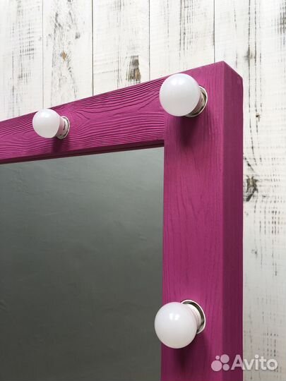 Зеркало с подсветкой