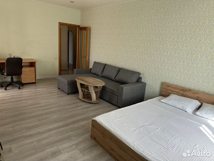 Кровать двухспальная 160 200