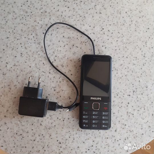 Продам телефон