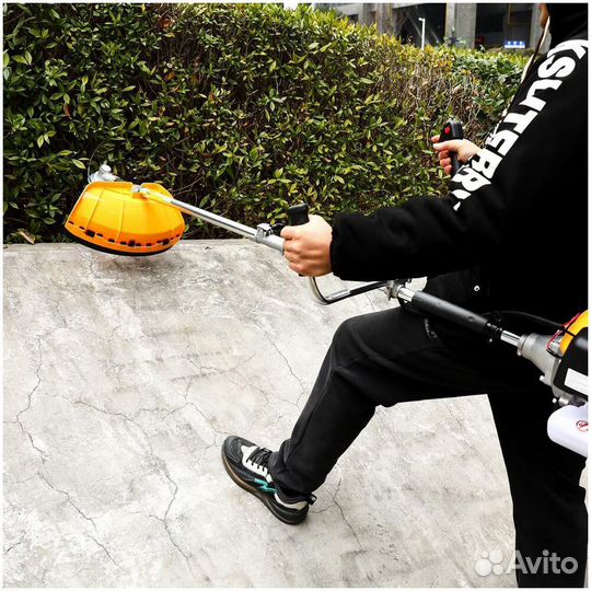 Новый бензиновый тоиммер, 52 куб, стальные ножи