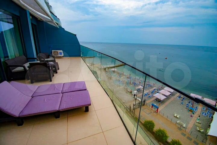 2-к. апартаменты, 159 м², 8/9 эт.