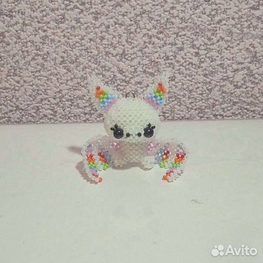 Летучая мышка из бисера