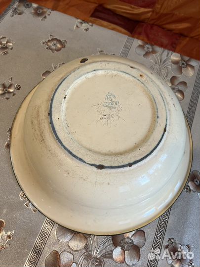 Таз эмалированный СССР