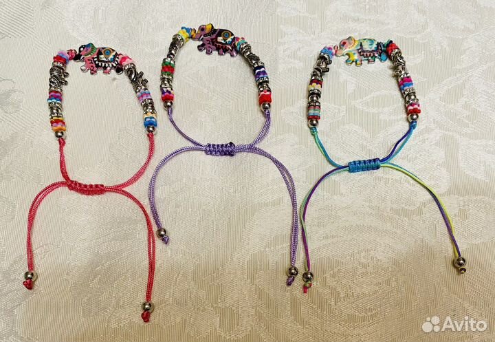 Браслеты разные, оригинальные