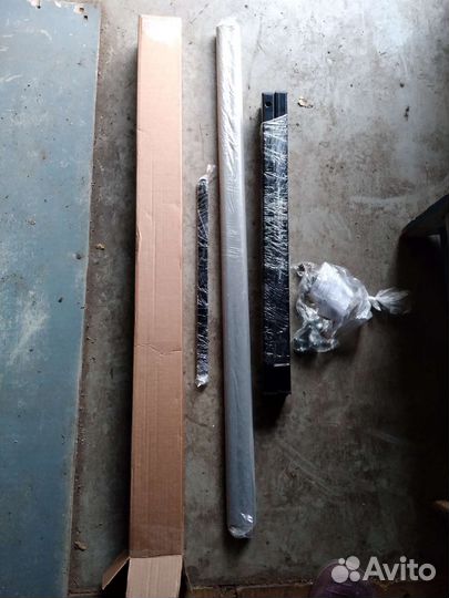 Полка для хранения колес