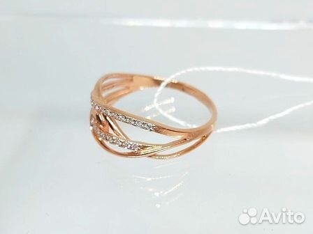 Золотое кольцо с камнем 17,5р
