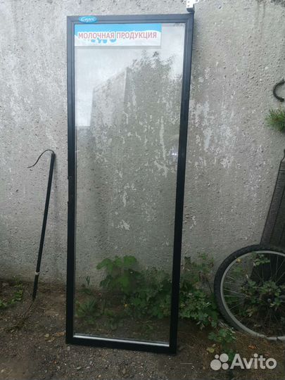 Дверь стеклянная на витринный холодильник