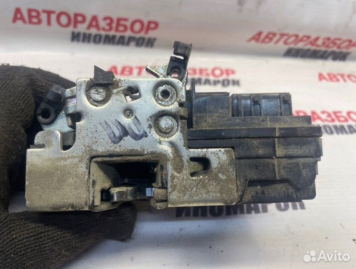 Замок двери передний правый Datsun On-Do