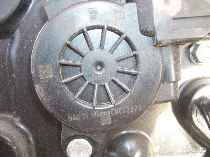 Стеклоподъёмник стекла двери Мазда сх5 с 17