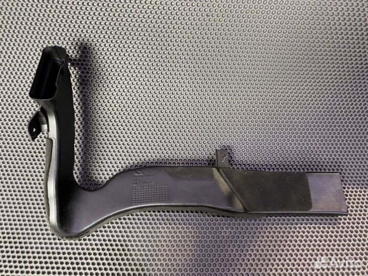 Воздуховод салона Lixiang L7 MAX 1.5