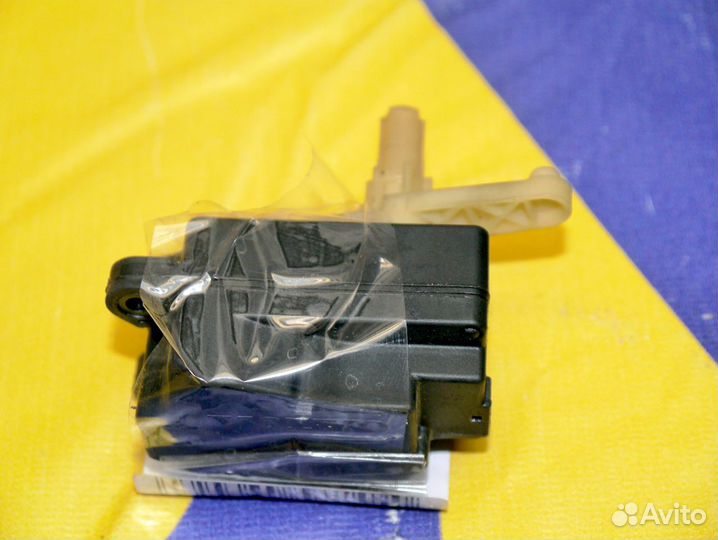 Привод отопителя заслонки обдува Вольво 8623354