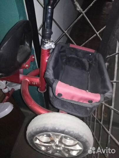 Детский трехколесный велосипед