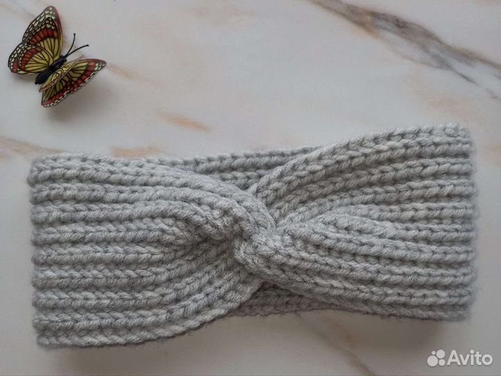 Повязка на голову вязаная