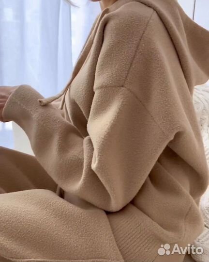 Женские спортивные теплые костюмы из Альпаки