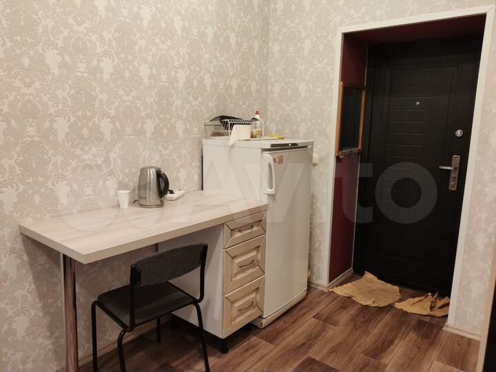 Комната 11 м² в 1-к., 1/2 эт.