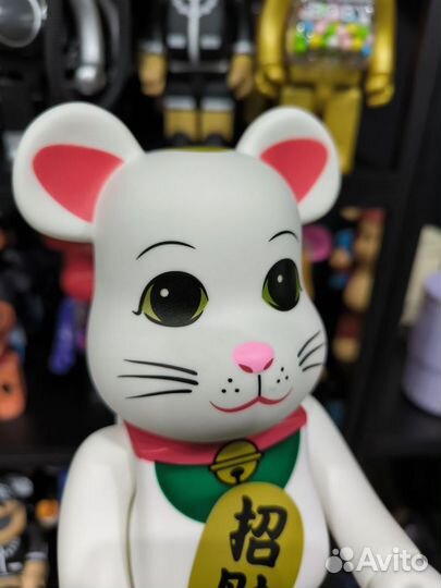 Медведи bearbrick 28см кот Манэки Нэко новый