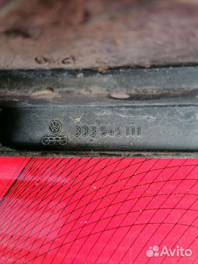 Задний левый фонарь passat b3 универсал