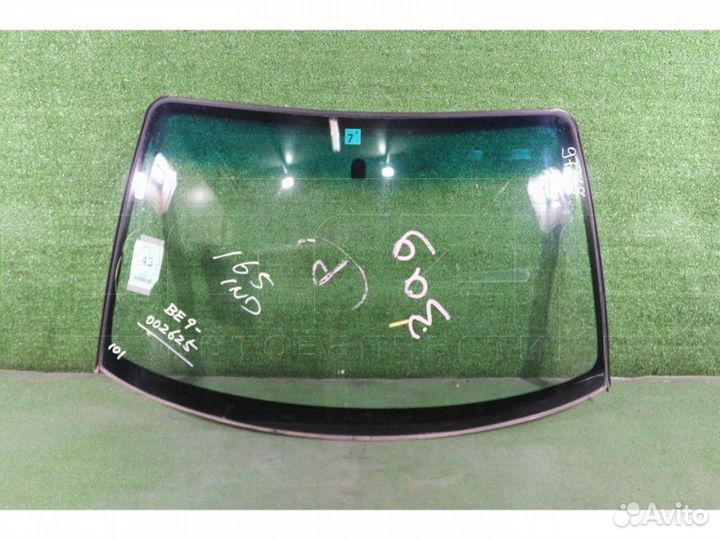 Стекло лобовое Subaru Legacy BE9 EJ254