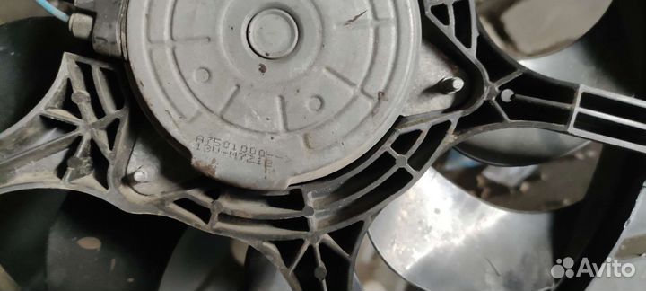 Вентилятор охлаждения в сборе Nissan x-trail t31