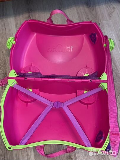 Чемодан на колесах детский trunki