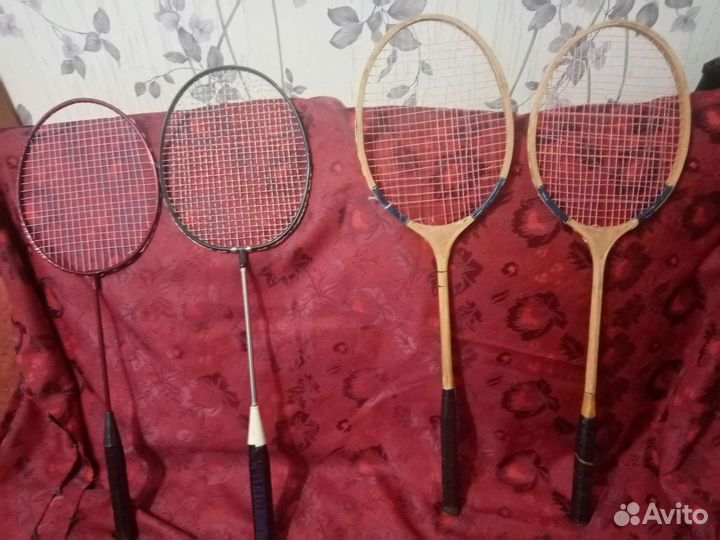 Ракетка для бадминтона
