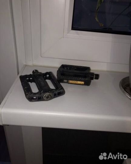 Педали для велосипеда