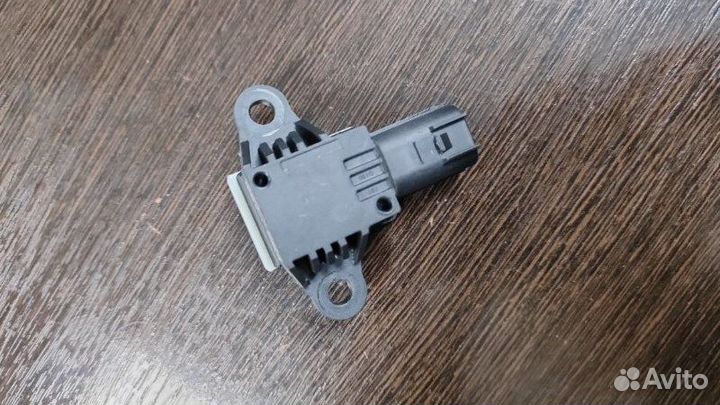 Датчик удара Land Rover Range Rover Sport L494