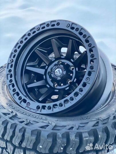 Диски Fuel Beadlock R17 5x127 ET-38 Jeep Wrangler