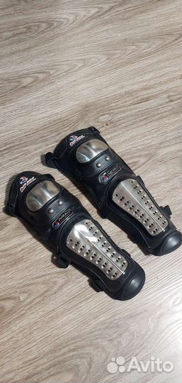 Защита колена и голени