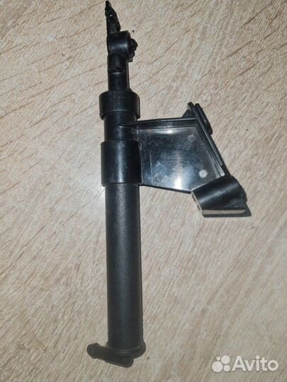 Форсунка омывателя фары левая Volvo C30 хэтчбек