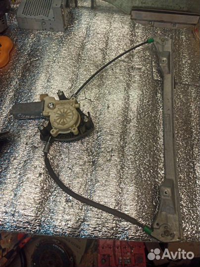 Механизм стеклоподъемника передний правый Renault