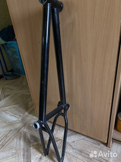 Втулка, пеги, рама