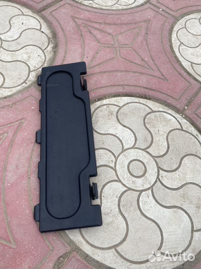 Lexus LX570 заглушка воздушного фильтра