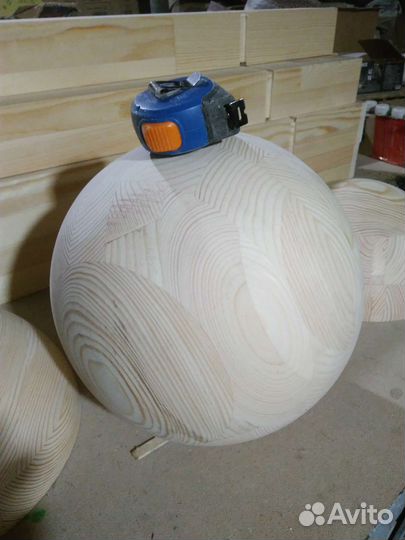Шар из дерева