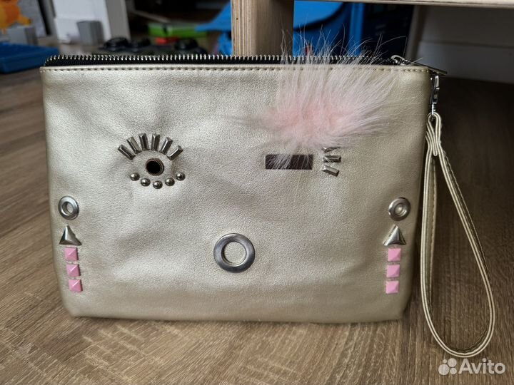 Сумка-клатч, косметичка Stradivarius