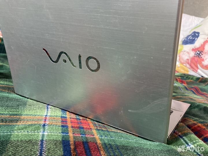 Sony vaio svt131a11v Ноутбук Б/У