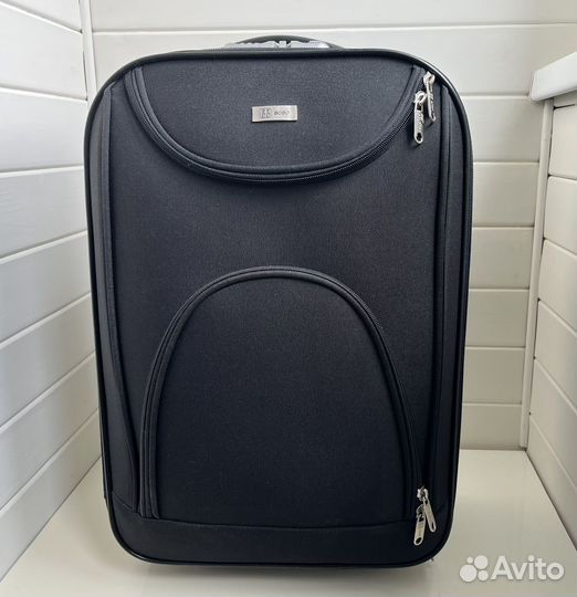 Чемодан на колесах