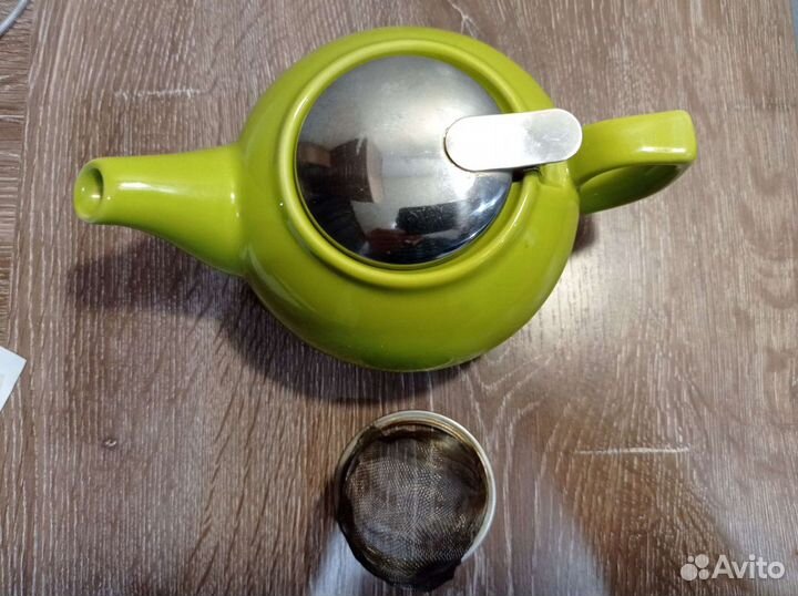 Заварочный чайник с ситечком